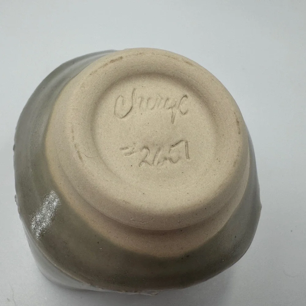 Cheryl Signed‎ Studio Pottery Sage Green Carved Organic Bowl Numbered 2651